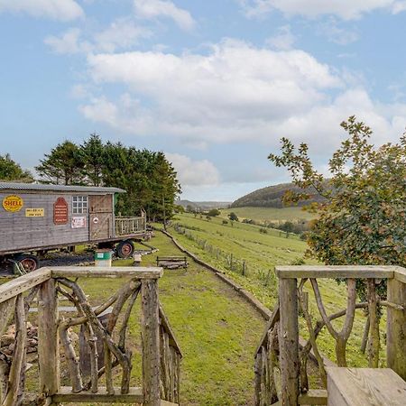 2X Double Bed - Glamping Wagon Dalby Forest Scarborough Exterior foto